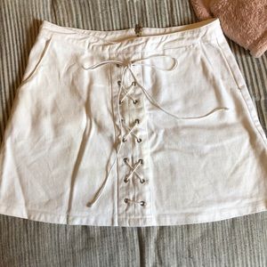 Super cute white denim skirt with ties
